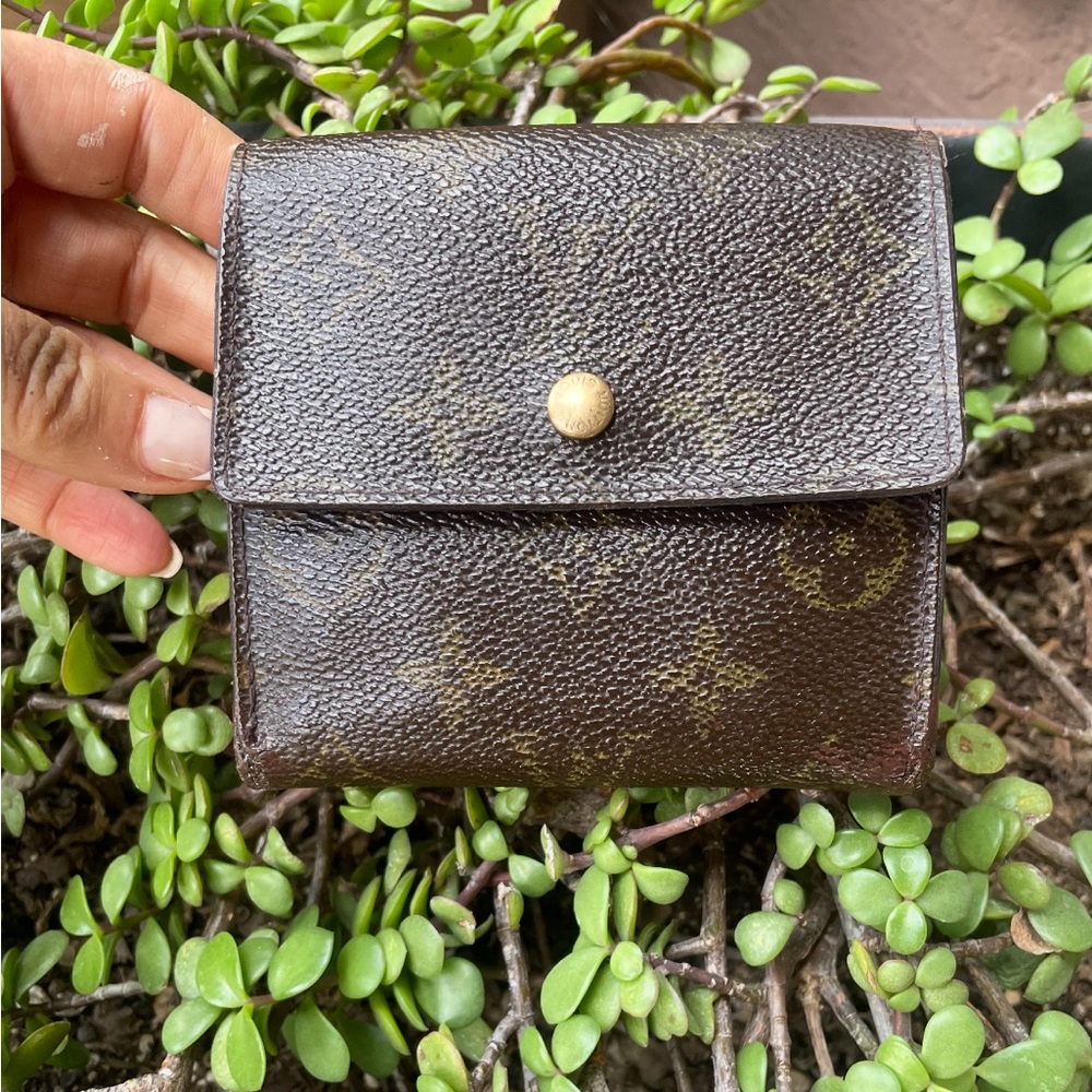 Louis Vuitton authentic wallet